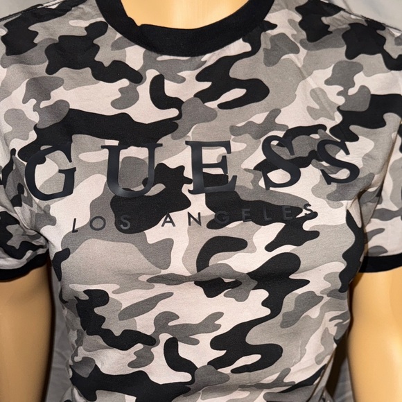 GUESS Men's Short Sleeve Camouflage Tee - Black and Gray - Picture 3 of 3